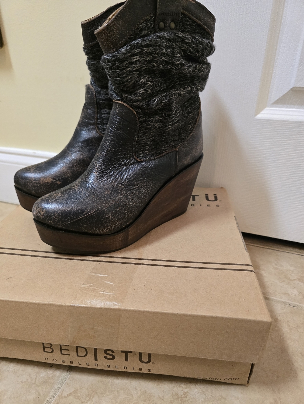 Bed Stub Bruges II Knit Slouch Leather Platform Wedge Boots Womens Sz 6.5
